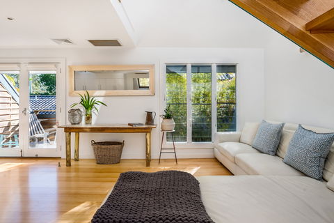 A Top Spot - Byron Bay Holiday House - ACT Tourism 2