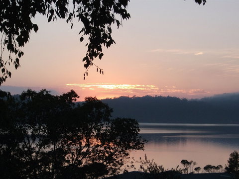 Beauty Point Cottages - ACT Tourism 1