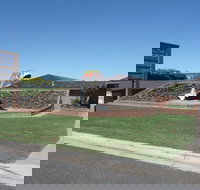 Big Trout Motor Inn - ACT Tourism