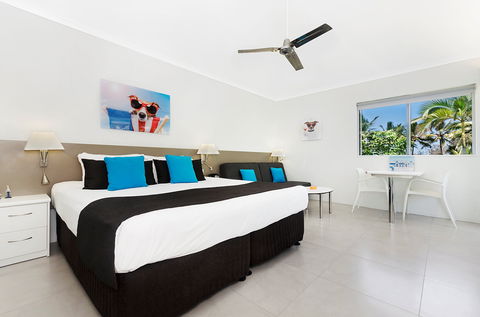 By The Sea Port Douglas - ACT Tourism 1
