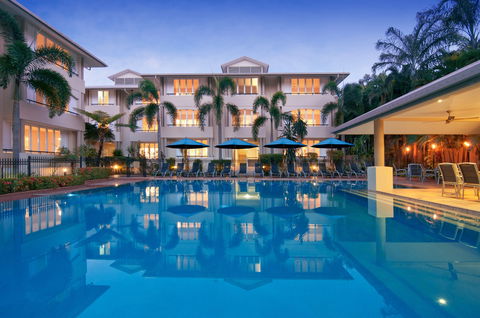 Cayman Villas Port Douglas - ACT Tourism 0
