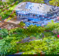 Cloud 9 Cliff Top Eagle Heights - ACT Tourism