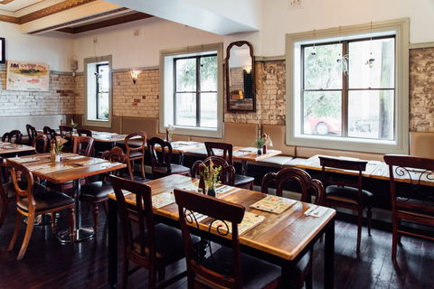 Commonwealth Hotel - ACT Tourism 0