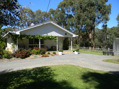 Cygnet Park Country Retreat - ACT Tourism 0