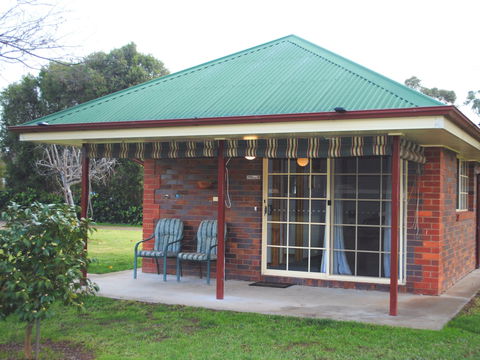 Factory Lane Bed & Breakfast - ACT Tourism 0