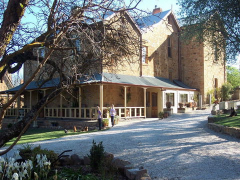 Stanley Grammar Country House - ACT Tourism 0