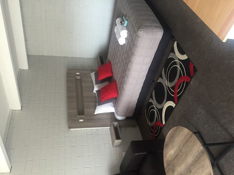 Thomas Lodge Motel - ACT Tourism 0