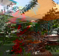 Tropical Palms Resort  4WD Hire - ACT Tourism