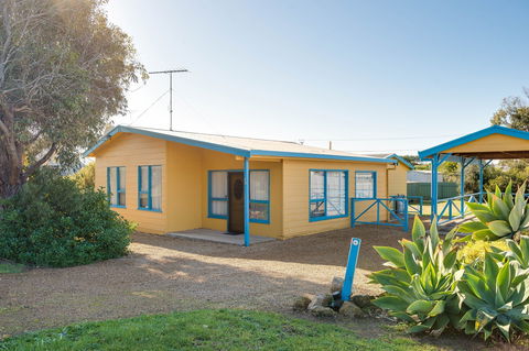 26 Aldam Avenue - Goolwa Beach - ACT Tourism 0
