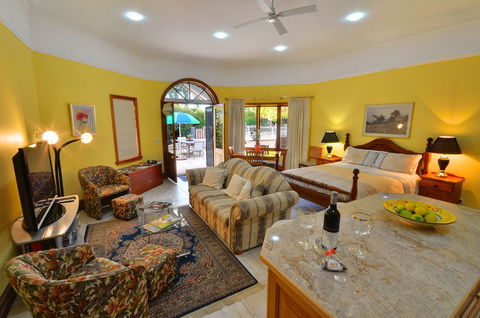 Apartments On Fiedler - ACT Tourism 1