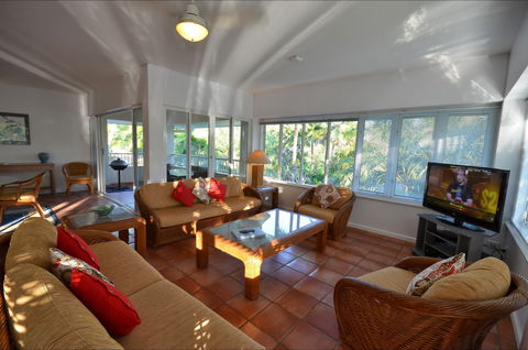 Balboa Apartments - ACT Tourism 2