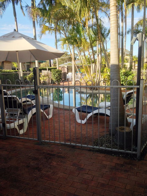 Beaches Serviced Apartments - ACT Tourism 0
