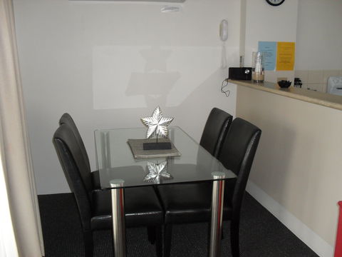 Beaches Serviced Apartments - ACT Tourism 2