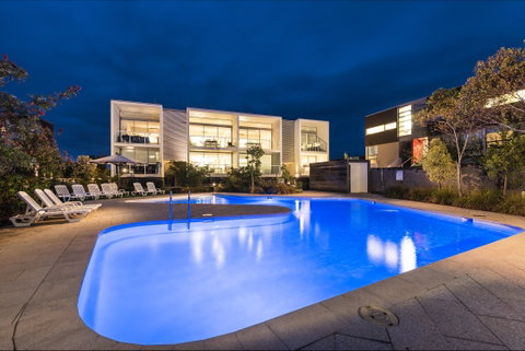 Coast Resort Merimbula - ACT Tourism 0