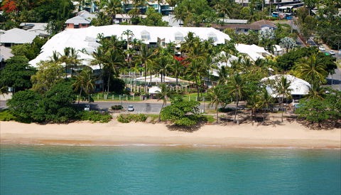 Coral Sands Beachfront Resort - ACT Tourism 1