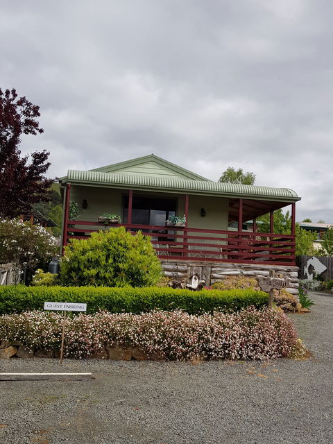 Cottage On Main - ACT Tourism 0