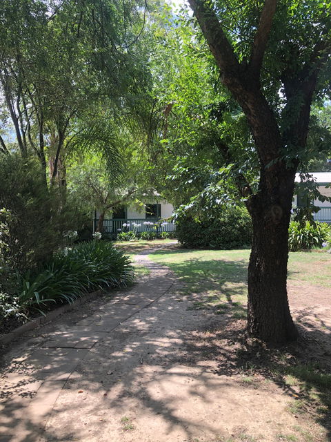 Fernleigh Accommodation - ACT Tourism 1