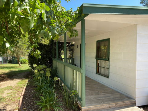 Fernleigh Accommodation - ACT Tourism 2