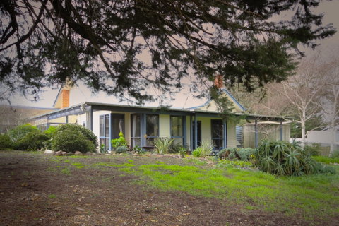Galwiji Homestead - ACT Tourism 0