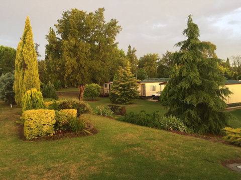 Inverell Caravan Park - ACT Tourism 0