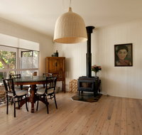 Kirby's Berrara Beach House - ACT Tourism