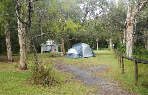 Kylies Hut Walk-in Campground - ACT Tourism 0
