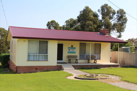 Lady Barron Cottage - ACT Tourism 0