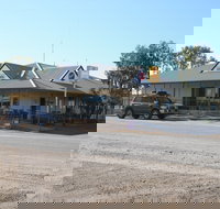 Lyndhurst Hotel Roadhouse Motel  Caravan Park - ACT Tourism