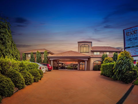 Mackay Resort Motel - ACT Tourism 0