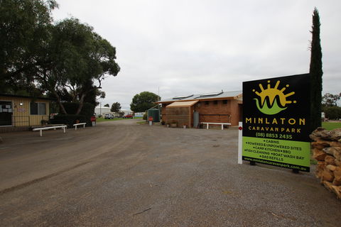 Minlaton Caravan Park - ACT Tourism 0