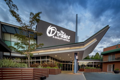 Quality Hotel Dickson - ACT Tourism 0