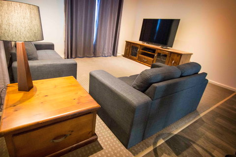 River View Rest - ACT Tourism 2