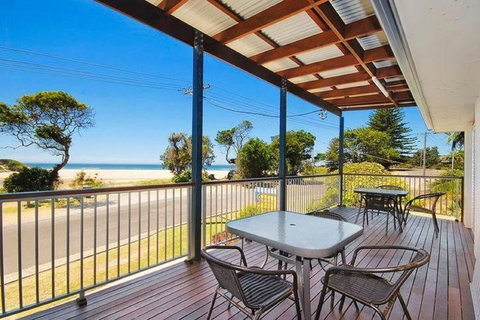 Seascape Holiday Apartments Lake Cathie - ACT Tourism 0