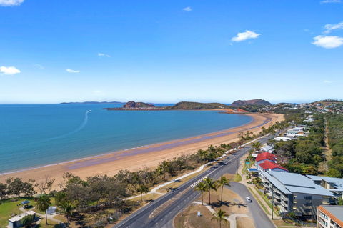 Beaches On Lammermoor Apartments - ACT Tourism 2