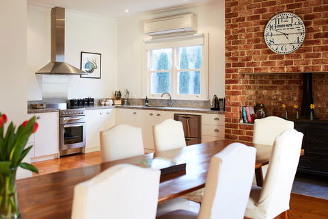 Clydesville Queenscliff - ACT Tourism 1