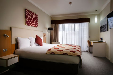 Grand Hotel And Apartments Townsville - ACT Tourism 2