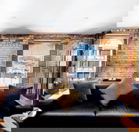 Henry Jones Art Hotel - The - ACT Tourism