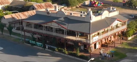 Royal Hotel Adelong - ACT Tourism 0