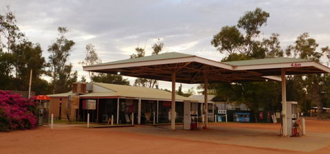 Stuarts Well Roadhouse - ACT Tourism 0