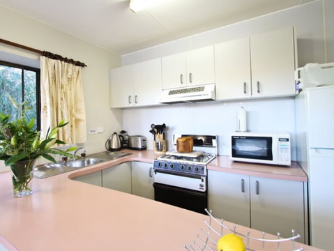 Talmalmo Cottage - ACT Tourism 2