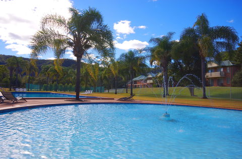 The Retreat At Wisemans - ACT Tourism 0