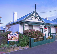 Touchwood Cottages  Gallery  Cafe - ACT Tourism