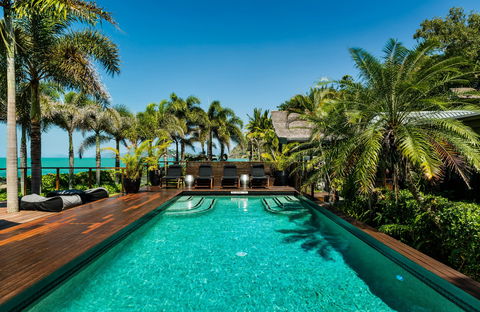 Trinity Beach Palace - ACT Tourism 2
