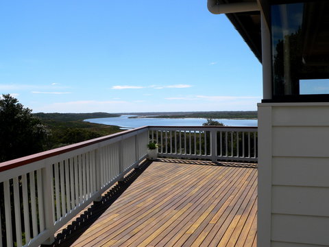 Villa Reeve - ACT Tourism 0