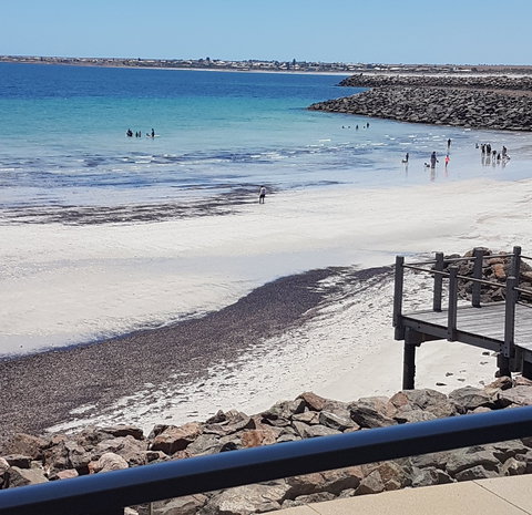 Wallaroo Jetty Holiday Accommodation - ACT Tourism 0