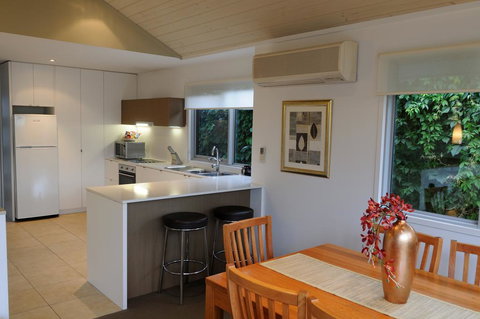 The Victoria Port Fairy - ACT Tourism 8