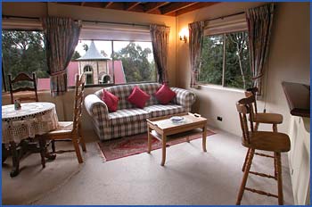 A Camelot Tower And Penthouse - ACT Tourism 4