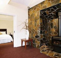 Lakes Entrance Waverley House Cottages - ACT Tourism