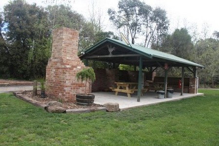 Neerim South Caravan Park - ACT Tourism 4