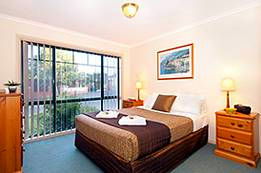 Apartments At Mount Waverley - ACT Tourism 3